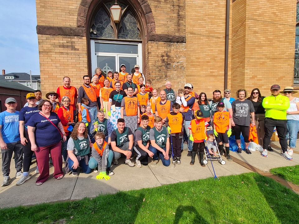 group photo of volunteers